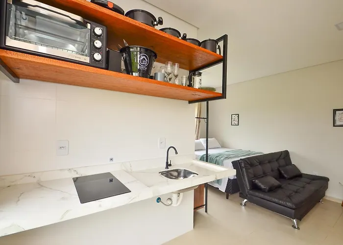 InHome - Estúdio superior 05, praticidade e conforto no Campeche N1606